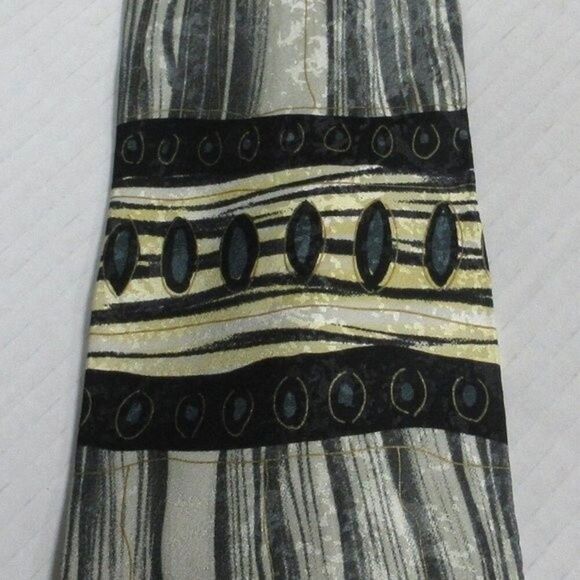 Men's 100% Silk Tie Hand Made in Italy   59.5 Inches - Picture 2 of 5